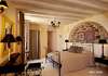 Kouros Hotel & Suites 